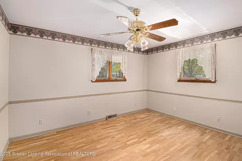 Bedroom - 938 E Scott St, Grand Ledge, MI 48837 photo 2 of 4