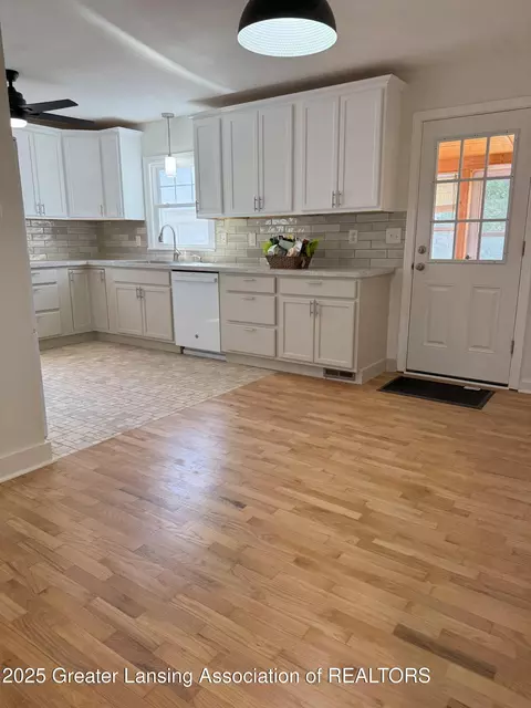 Kitchen - Undisclosed, Lansing, MI 48910 photo 1 of 3