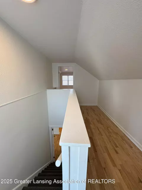 Entry Way - Undisclosed, Lansing, MI 48910 photo 1 of 1