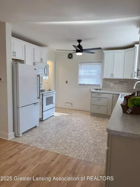 Kitchen - Undisclosed, Lansing, MI 48910 photo 2 of 3