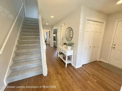 703 Feasel St, Eaton Rapids, MI 48827 photo 8