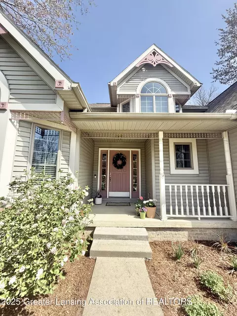 703 Feasel St, Eaton Rapids, MI 48827 photo 5