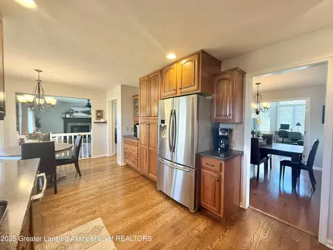 703 Feasel St, Eaton Rapids, MI 48827 photo 17