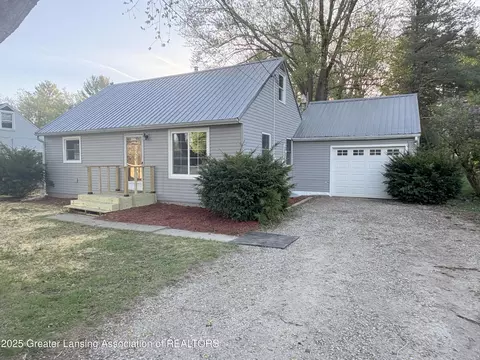 6301 Cooper Rd, Lansing, MI 48911 photo 1