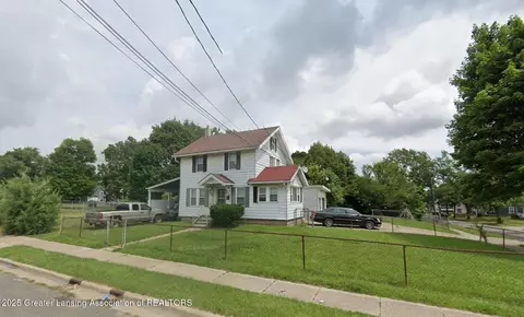 1215 Martin Luther King Jr Dr, Jackson, MI 49203