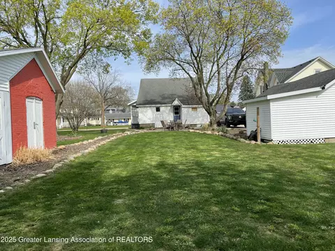 Exterior - 426 S Main St, Fowler, MI 48835 photo 5 of 6