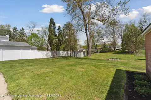 Exterior - 918 Clark Rd, Lansing, MI 48917 photo 5 of 6