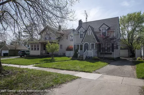 817 N Verlinden Ave, Lansing, MI 48915