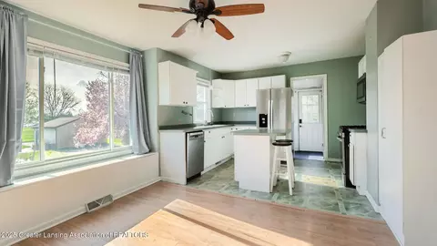 Other - 724 E Cavanaugh Rd, Lansing, MI 48910 photo 2 of 7