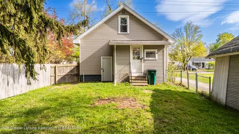 Exterior - 724 E Cavanaugh Rd, Lansing, MI 48910 photo 4 of 4