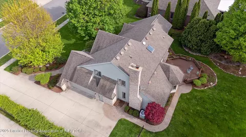 View/Area - 3641 Beech Tree Ln, Okemos, MI 48864 photo 6 of 8