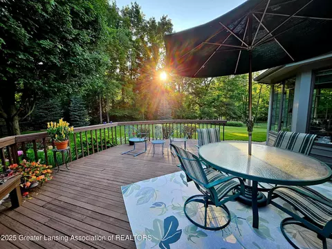 Exterior - 3641 Beech Tree Ln, Okemos, MI 48864 photo 8 of 9