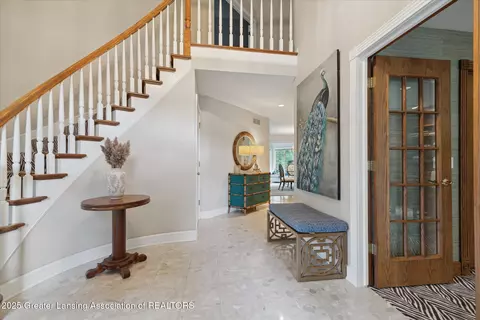 Entry Way - 3641 Beech Tree Ln, Okemos, MI 48864 photo 1 of 4