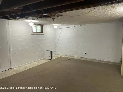 15792 Turner Rd, Lansing, MI 48906 photo 37