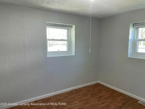 15792 Turner Rd, Lansing, MI 48906 photo 14