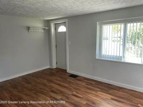 15792 Turner Rd, Lansing, MI 48906 photo 34