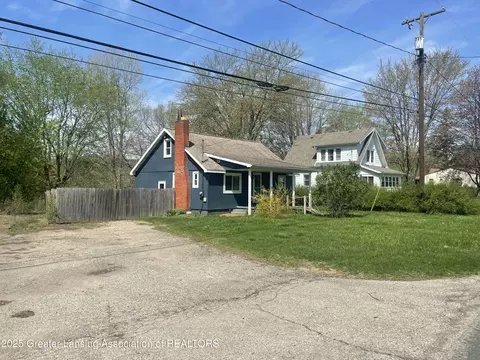 15792 Turner Rd, Lansing, MI 48906 photo 5