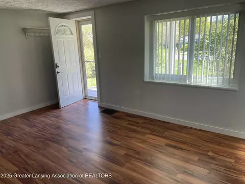 15792 Turner Rd, Lansing, MI 48906 photo 33