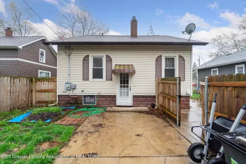 610 Ryan St, Owosso, MI 48867 photo 32