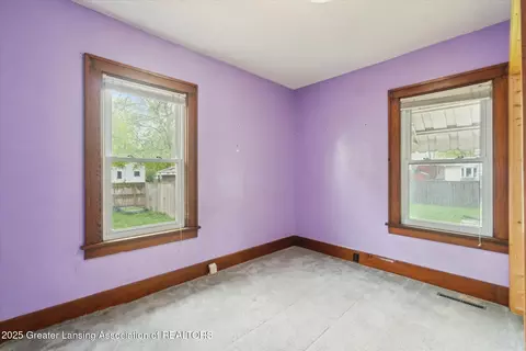 610 Ryan St, Owosso, MI 48867 photo 22