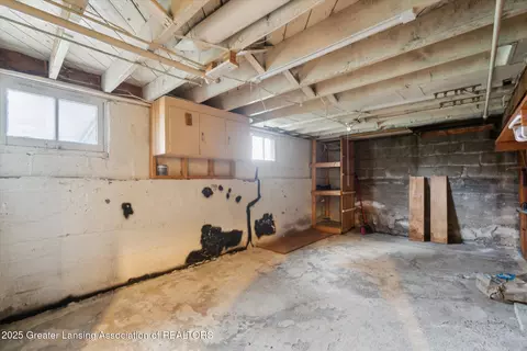 610 Ryan St, Owosso, MI 48867 photo 26