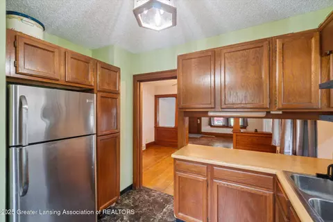 610 Ryan St, Owosso, MI 48867 photo 15