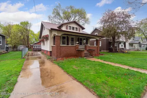 610 Ryan St, Owosso, MI 48867