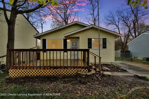 2619 Schippell St, Holt, MI 48842