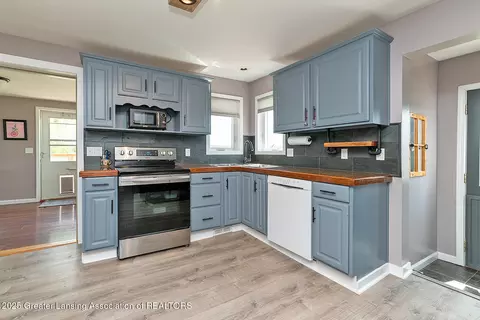 9869 S Lowell Rd, Dewitt, MI 48820 photo 9