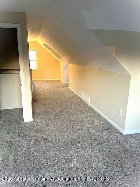 303 E Gibbs St, Saint Johns, MI 48879 photo 25