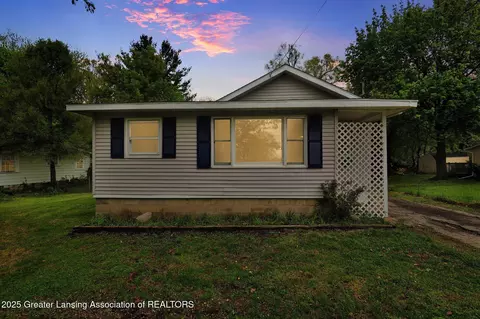218 W Thomas St, Lansing, MI 48906