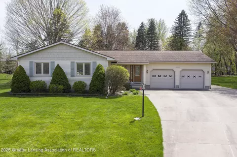 1117 S Geneva Dr, Dewitt, MI 48820 photo 27