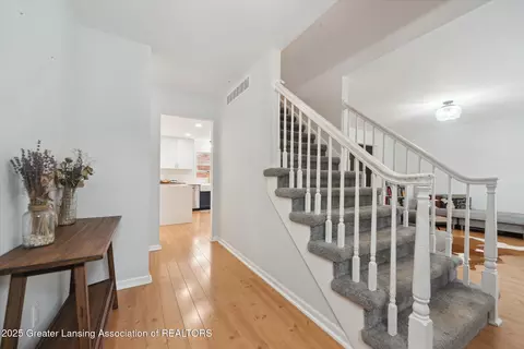 Entry Way - 1212 Sandhill Dr, Dewitt, MI 48820 photo 2 of 2