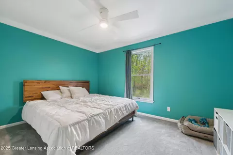 Bedroom - 1212 Sandhill Dr, Dewitt, MI 48820 photo 3 of 7