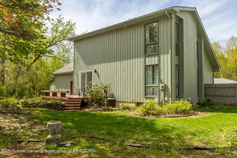 4530 Bittersweet Ln, Lansing, MI 48917 photo 36