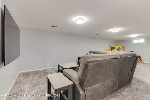 4530 Bittersweet Ln, Lansing, MI 48917 photo 24