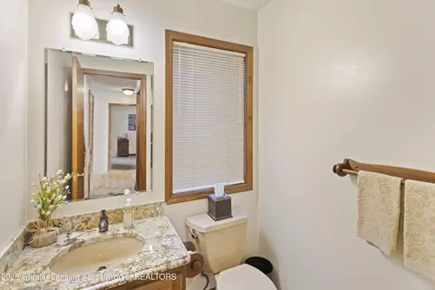 690 Tanbark Dr, Dimondale, MI 48821 photo 26
