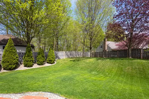 690 Tanbark Dr, Dimondale, MI 48821 photo 68