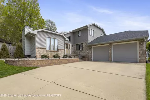 690 Tanbark Dr, Dimondale, MI 48821 photo 53