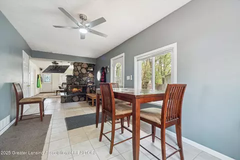 6028 Rolfe Rd, Lansing, MI 48911 photo 12