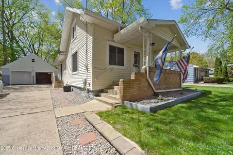 6028 Rolfe Rd, Lansing, MI 48911 photo 5