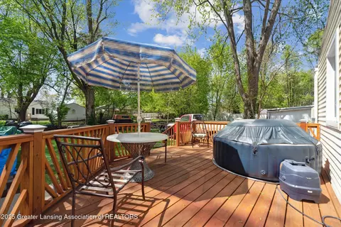 6028 Rolfe Rd, Lansing, MI 48911 photo 37