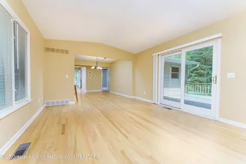 5691 Forest Green Dr, Perry, MI 48872 photo 16