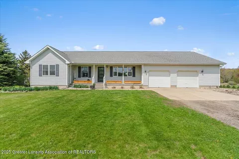 6600 W Lowe Rd, Saint Johns, MI 48879 photo 2