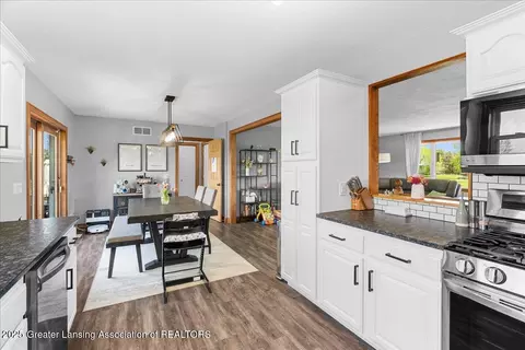 6600 W Lowe Rd, Saint Johns, MI 48879 photo 17