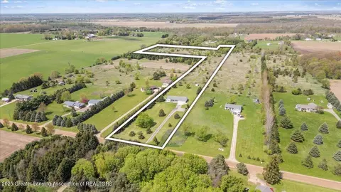 6600 W Lowe Rd, Saint Johns, MI 48879 photo 4