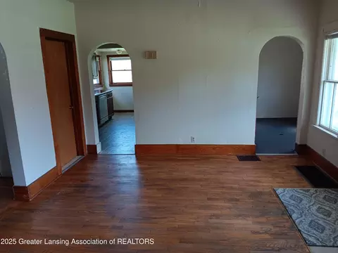 Living - 411 Ely St, Alma, MI 48801 photo 1 of 6