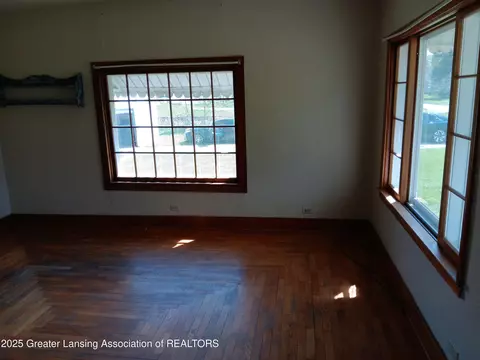 Living - 411 Ely St, Alma, MI 48801 photo 6 of 6