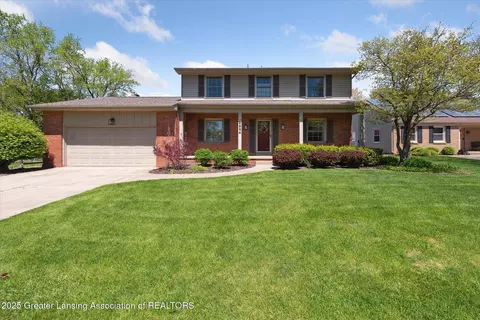 2924 Colony Dr, East Lansing, MI 48823