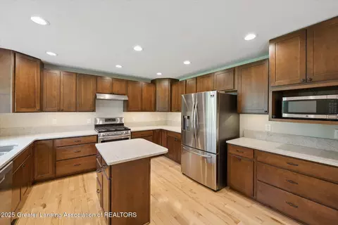 263 E Sherwood Rd, Williamston, MI 48895 photo 19